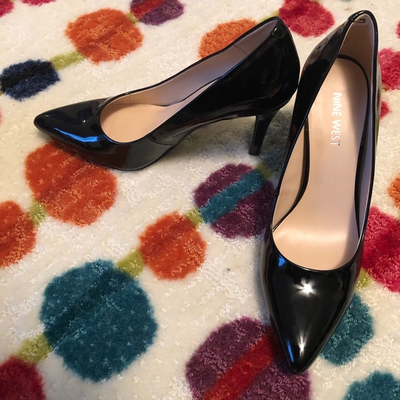 Nine West Shoes - Nine West black heels (size 7.5)